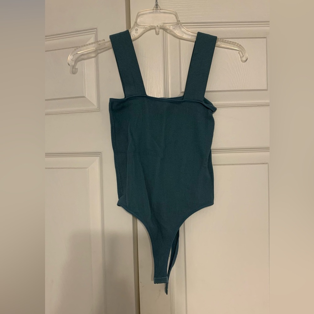 Dynamic Tight Green Bodysuit Top